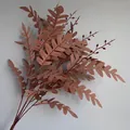 Realistische roodbruine kunstmatige sprinkhaanbladeren voor bruiloft en decoratie - Bruin