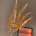 Élégantes feuilles de fougère dorées artificielles pour décoration intérieure moderne. - Style de Feuille de Fougère (105)