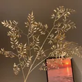Vue détaillée d'élégantes feuilles de ginkgo dorées artificielles pour décorations. - Style Feuille de Ginkgo (Or N° 51)