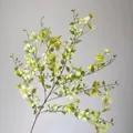 Fleurs d'oranger artificielles à longue tige vert pâle pour déco de mariage rustique. - Vert