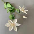 Künstlicher champagnerfarbener Seidenblumenzweig mit Blättern für Hochzeitsdeko - Eisener Orchidee / 75cm / Champagner