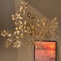 Branches de houx dorées artificielles pour magnifiques compositions florales de fête - Style Feuille de Houx Dorée (Style 27)