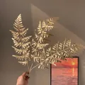 Branche de fougère dorée artificielle décorative pour arrangements floraux festifs - Feuille de Fougère Dorée à Trois Branches (Style 32)