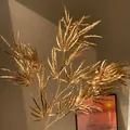 Branche de feuillage artificiel dorée élégante pour décors floraux du Nouvel An - Feuille ramifiée dentelée dorée (78)