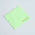 High-quality mint green microfiber cleaning cloth with scalloped edges for jewelry care. - 8x8cm / Fluorescent Green