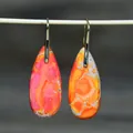 Levendige roze en oranje marmeren Imperial Jasper druppeloorbellen met gouden haken - Traan 3 (Roze-Oranje Marmertextuur)