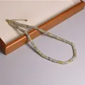 Collana fatta a mano in pietra acquamarina naturale con distanziatori dorati, stile boho - Labradorite