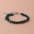 Bracelet en pierres naturelles vert foncé irrégulières avec chaîne d'extension argentée - Malachite