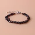 Bracelet en grenat naturel, pierres irrégulières, fermoir mousqueton et extension. - Grenat
