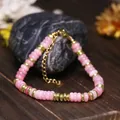 Bracciale regolabile in perle di cristallo rosa con dettagli dorati in acciaio - Rosa Giada