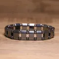 Gedetailleerde weergave van een donkergrijze hematiet magnetische therapie armband. - Wisselende Zuil en Kralen Stijl (#4)