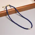 Élégant collier vintage en perles de verre bleues avec une perle d'eau douce naturelle - Style mono perle et glaçure bleue (XL0128)