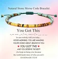Handgemaakte natuursteen morsecode armband met verstelbaar koord en cadeaukaart. - You got this african pine