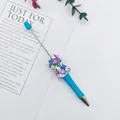 Bolígrafo de cuentas azul claro con corazones de colores tipo caramelo - Punta de bala de 1,0 mm / Azul Macarrón (25)
