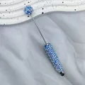 Eleganter blauer Eingabestift zum Auffädeln mit Glitzersteinen und Perlen - 1 Stück / Saphirblau