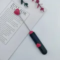 Coltello multiuso a forma di cuore per perline con manico nero e dettagli rosa - N. 1 / Nero