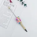 Bolígrafo de cuentas de colores con dijes de corazón y cuerpo de color crema suave - Punta de bala de 1,0 mm / Beige Caqui (68)