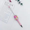 Bolígrafo rosa de cuentas DIY con coloridos colgantes de corazón para manualidades - Punta de bala de 1,0 mm / Rosa Claro Caqui (73)