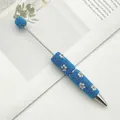 Bolígrafo de cuentas azul creativo DIY con decoraciones de flores de margaritas - Punta de bala de 1,0 mm / Azul zafiro
