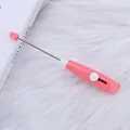 Tragbares Morandi Rosa Perlen-Bastelmesser mit Druckknopf-Design für DIY-Projekte. - Barbie-Rosa