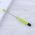 Lindo bolígrafo retráctil verde con un diseño clásico de cara sonriente alegre - Verde Tierno (82)