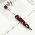 Elegante bolígrafo bordeaux con cuentas DIY y motivos de margaritas de strass brillantes - Punta de bala de 1,0 mm / Rojo Vino Oscuro