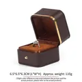 Elegante braune PU-Leder-Schmuckschatulle für Ringe mit Goldrand, 6,5x6,5x6,3cm Größe. - Ringbox / Kaffeebraun