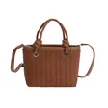 Elegante braune geflochtene Eimertasche mit modischen Knoten für den täglichen Arbeitsweg. - Gelbbraun