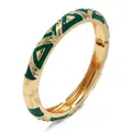Brazalete geométrico vintage dorado con patrones triangulares de esmalte verde. - Estilo de Triángulo Geométrico (13SZ-LV) / Verde