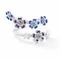 Elegante anillo de cobre plateado con flores de esmalte azul y pavé de cristales - Diseño Abierto / Estilo Flor Esmalte Azul / Plateado