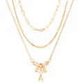 Collier élégant plaqué or à trois couches avec nœud en cristal et pendentif lettre A pour femme - Triple Rangée Superposée / Nœud Lettre A
