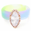Silikonring in Roségold mit einem großen weißen Zirkonia im Marquise-Schliff Design - Größe 6 / Marquise Style / Blau-Grün-Verlauf