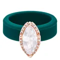 Eleganter dunkelgrüner Silikonring mit einem großen Zirkonia-Stein im Marquise-Schliff - Größe 6 / Marquise Style / Malachitgrün