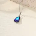 Elegante Halskette mit blau-violettem Kristallanhänger in Tropfenform an Silberkette - Halskette (Einzeln) / Blau Mehrfarbig