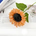 Realistische orangefarbene künstliche Sonnenblume für Wohn- und Hochzeitsdekoration - Herbstorange
