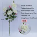 Eleganti rose artificiali in velluto bianco a 5 teste per decorazioni nuziali - Bianco