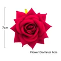 Testa di rosa artificiale in velluto rosso di alta qualità con un diametro di 7cm - Testa di Piccola Rosa ad Angolo (Rosso Scuro) Diametro ≈8cm / Testa di Fiore 8cm / Rosso scuro
