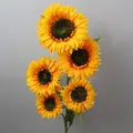 Lebensechte künstliche Sonnenblume mit 5 Köpfen für Heim- und Hochzeitsdekoration - Mix-Größe 5-Kopf Sonnenblume 08-1 / 5 Köpfe Bündel