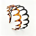 Set of wavy long-tooth hair hoops in classic black and tortoiseshell finishes for women - Two-Piece Set / Glossy Black and Leopard