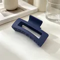 Pince à cheveux carrée mate bleu marine de qualité pour un coiffage élégant - Bleu Marine Mat