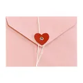 Elegante sobre de papel rosa con cierre de corazón rojo y cordel blanco trenzado - Estilo Corazón / 1 Pieza (Aprox 16,1x11,4cm) / Rosa Claro