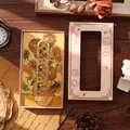 Vintage vergoldetes Metall-Lesezeichen mit Van Gogh Sonnenblumen-Design und Geschenkbox - Blühende Sonnenblumen / Kartonverpackung