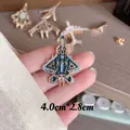 Detailliertes J-20 Kampfflugzeug Emaille Pin Abzeichen 4,0 cm x 2,8 cm für Sammler - F-22 Raptor (526966)