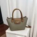 Retro olive green canvas and brown leather handbag with crossbody strap for women - Regular Fit / Green