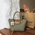 Elegant olive green retro crossbody handbag for women with stylish flower charm detail - With Flower Pendant / Green