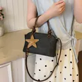 Sac seau bandoulière gris texturé pour femme moderne avec breloque étoile jaune - Avec Pendentif Étoile / Noir