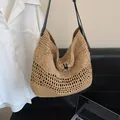 Grand sac de plage en paille tissée ajourée de couleur kaki naturel avec lanières - Kaki