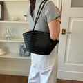 Minimalist black woven shoulder bag for women, large capacity Korean style fashion tote - No Pendant / Black