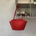 Vibrant red woven tote bag with spacious interior for summer commute - No Pendant / Red