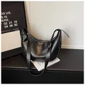 Fashionable minimalist black crescent dumpling crossbody bag for women with adjustable strap - No Pendant / Black